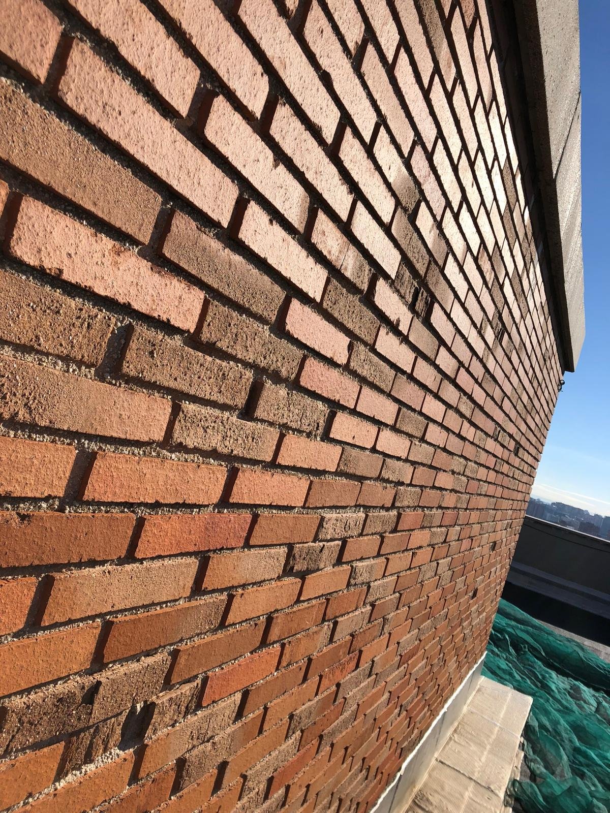 Mantenimiento de Instalaciones en Bloque de Apartamentos